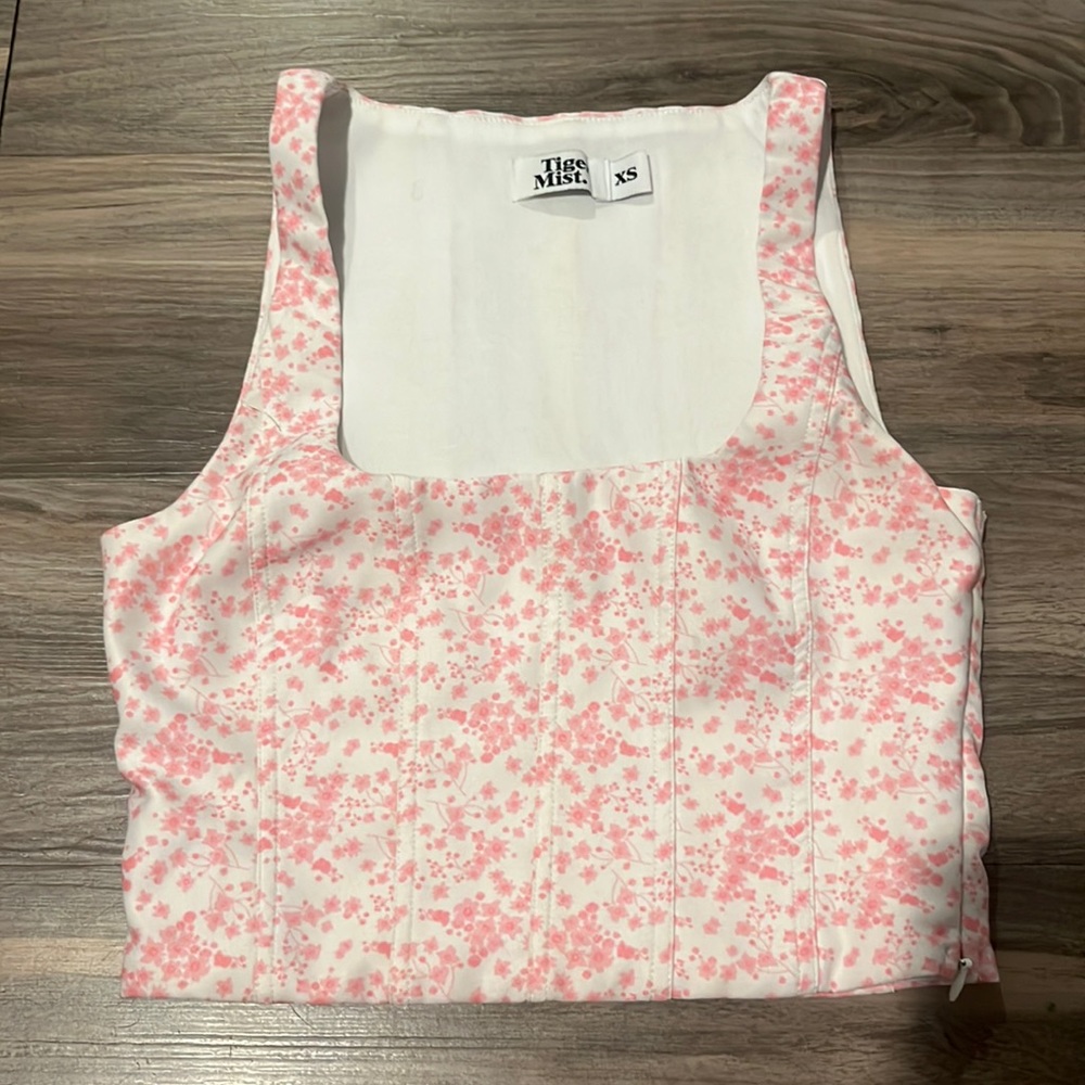 Corset kinda top